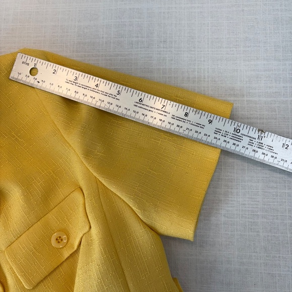 Le Suit Yellow Lenin Look Short Sleeve Blazer Sz 6 - Picture 7 of 8